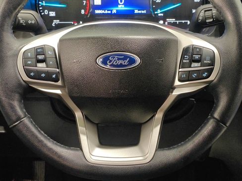 Used 2023 Ford Explorer Limited w/ Equipment Group 301A AWD/4WD image 6