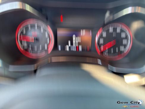 Used 2021 Chevrolet TrailBlazer RS w/ Sun and Liftgate Package image 34