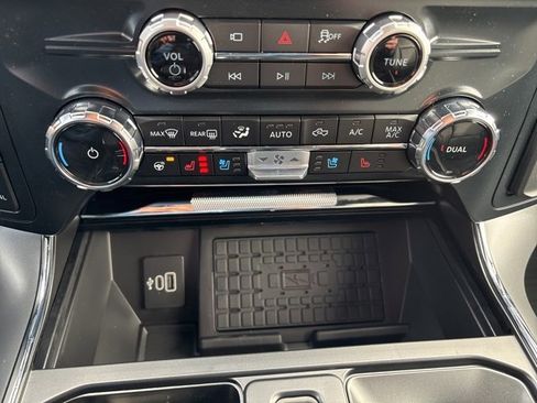 New 2025 Ford F150 Lariat w/ Equipment Group 501A Mid image 28