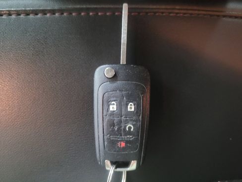 Used 2014 GMC Terrain SLT image 32