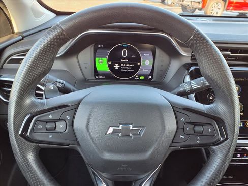 Used 2023 Chevrolet Bolt EUV LT w/ Driver Confidence Package image 10