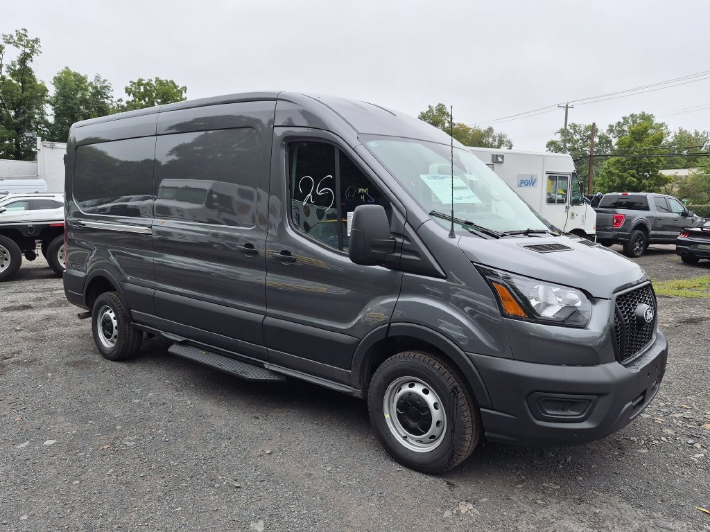 New 2026 Ford Transit 250 148 Medium Roof w/ Load Area Protection Package RWD image 4