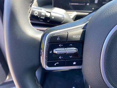 Certified 2025 Kia Sorento X-Line EX AWD/4WD image 19