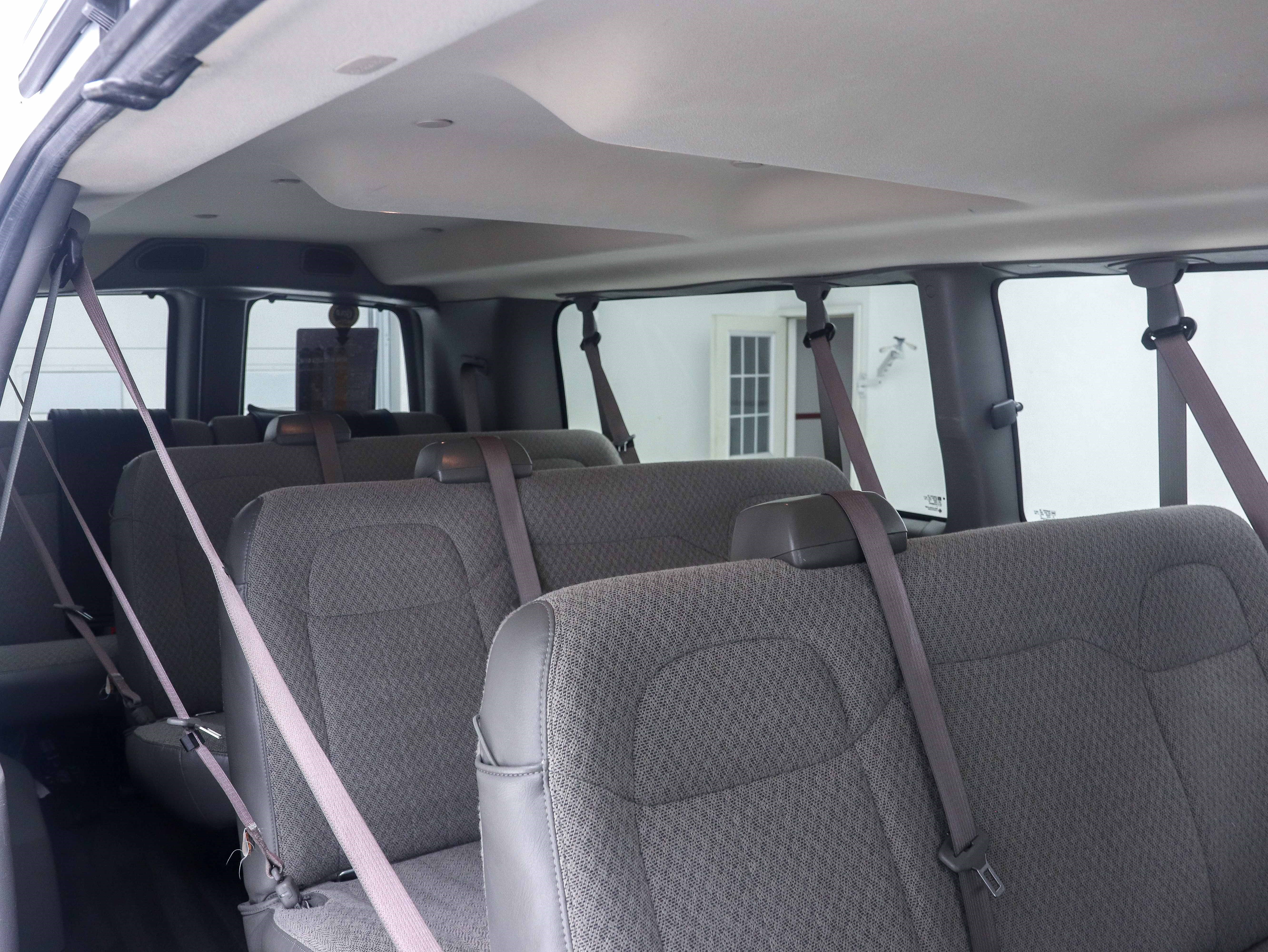 Used 2025 GMC Savana 3500 LT w/ LT Preferred Equipment Group RWD image 12