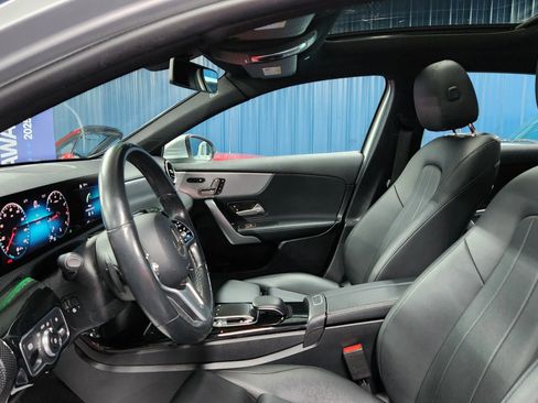 Used 2020 Mercedes-Benz A 220 4MATIC w/ Premium Package image 9