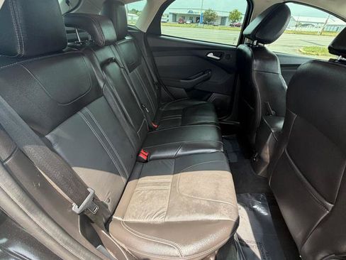 Used 2014 Ford Focus Titanium FWD image 41