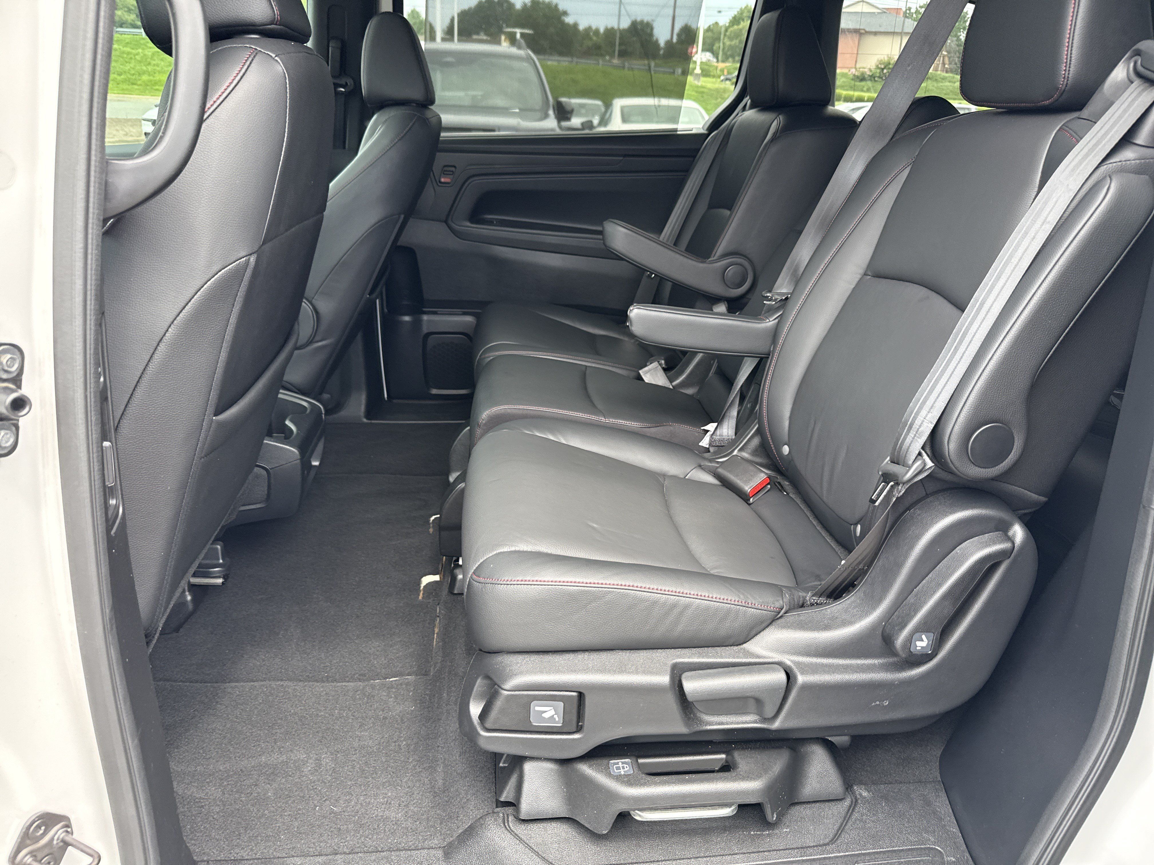 Certified 2024 Honda Odyssey Sport image 31