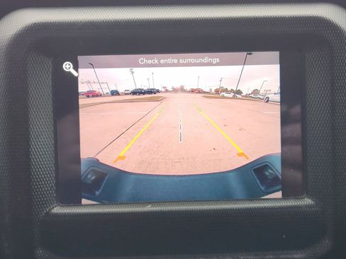 Used 2021 Jeep Gladiator Sport image 13