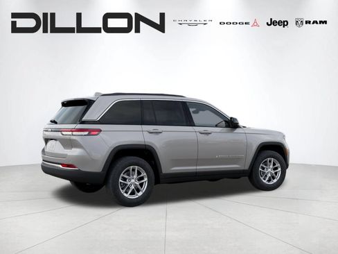 New 2026 Jeep Grand Cherokee Laredo X AWD/4WD image 2