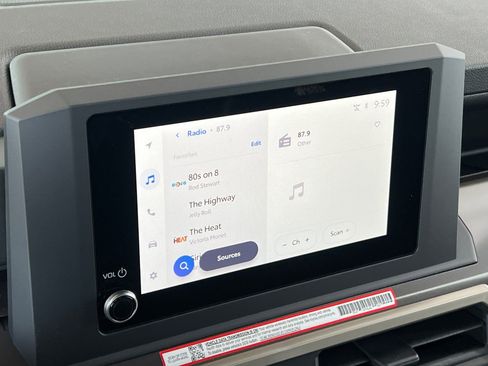 Certified 2025 Toyota Tacoma SR5 image 22