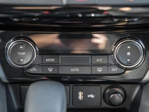 New 2025 Mitsubishi Eclipse Cross ES image 21