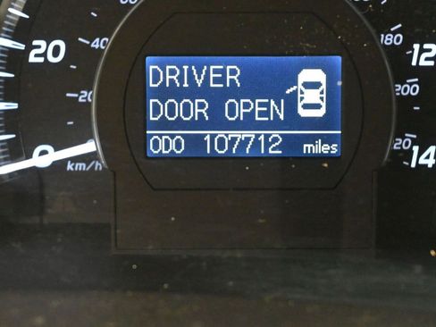 Used 2011 Toyota Camry Hybrid image 20