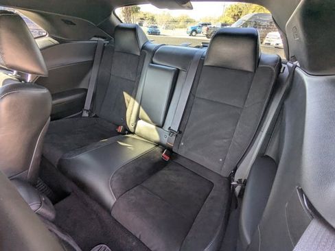 Used 2020 Dodge Challenger R/T w/ T/A Package image 15