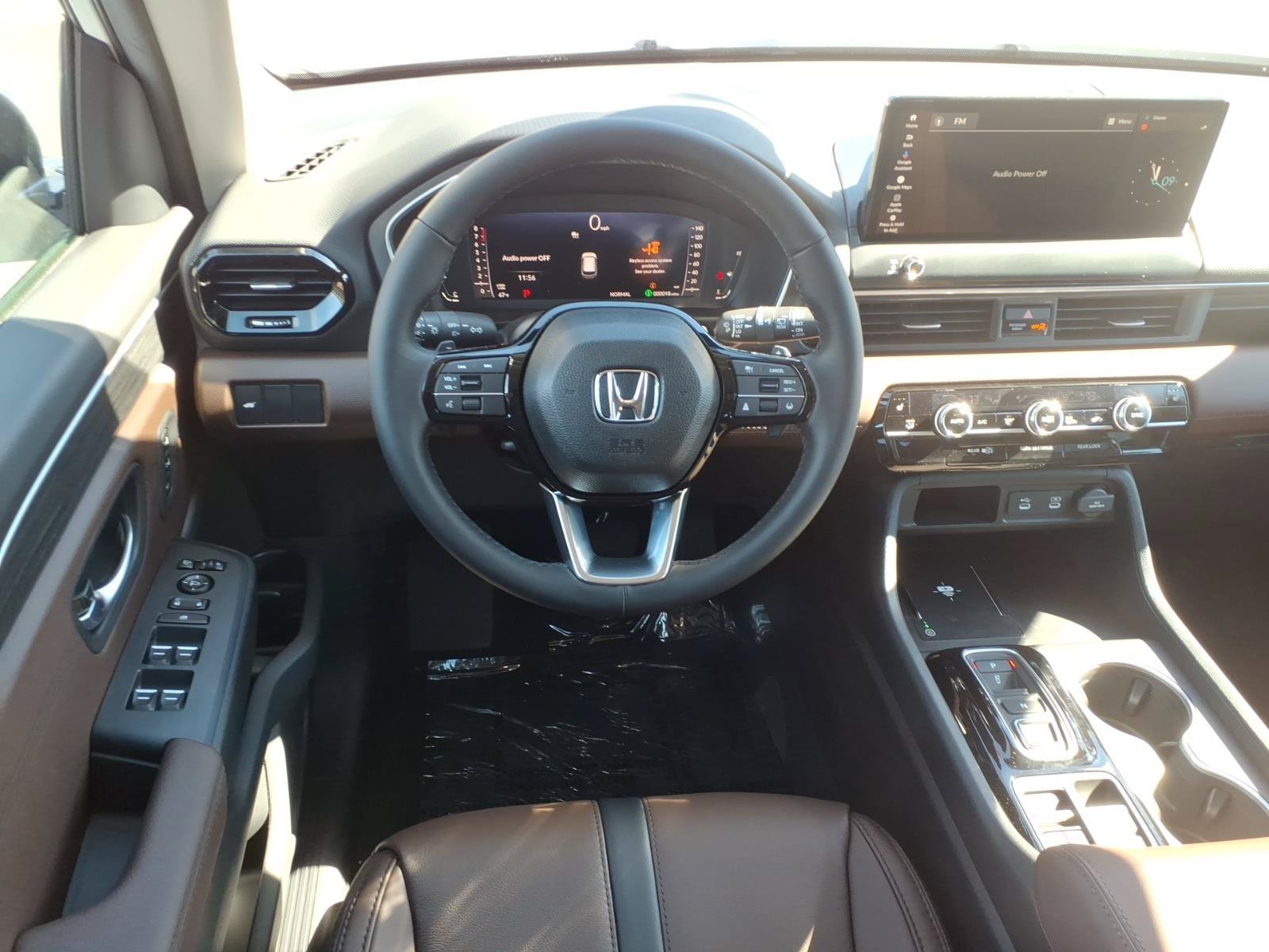New 2026 Honda Pilot Touring image 8