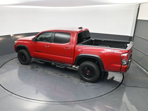 Used 2022 Toyota Tacoma TRD Off-Road image 30