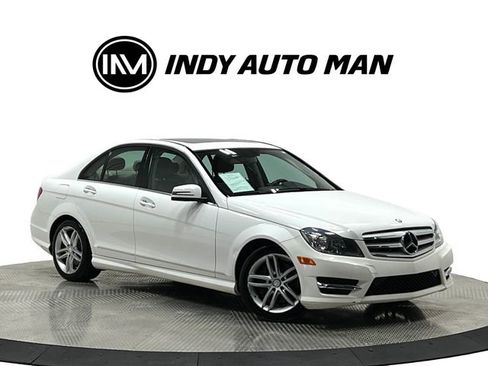 Used 2013 Mercedes-Benz C 300 4MATIC Sedan image 2