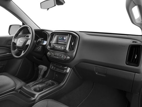 Used 2018 Chevrolet Colorado W/T w/ WT Convenience Package AWD/4WD image 17
