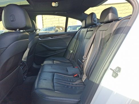 Used 2019 BMW 530i xDrive w/ Convenience Package image 10