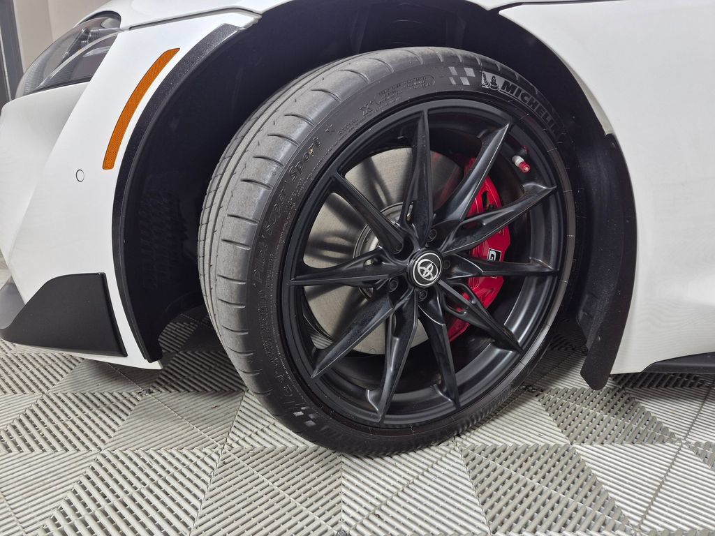 Used 2026 Toyota Supra w/ Driver Assist Package RWD image 10