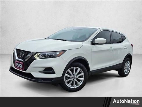 Used 2020 Nissan Rogue Sport S w/ Appearance Package FWD image 1