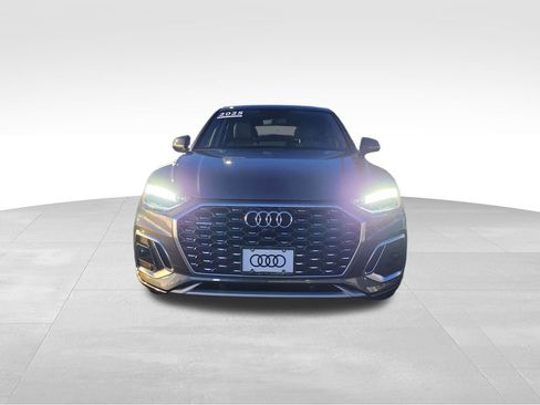 Used 2025 Audi Q5 2.0T Premium image 2