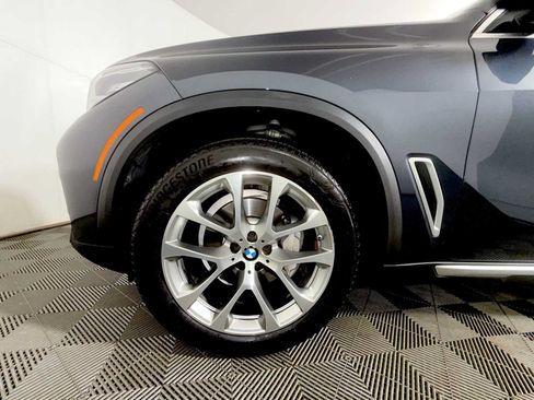 Used 2022 BMW X5 xDrive40i w/ Premium Package AWD/4WD image 8
