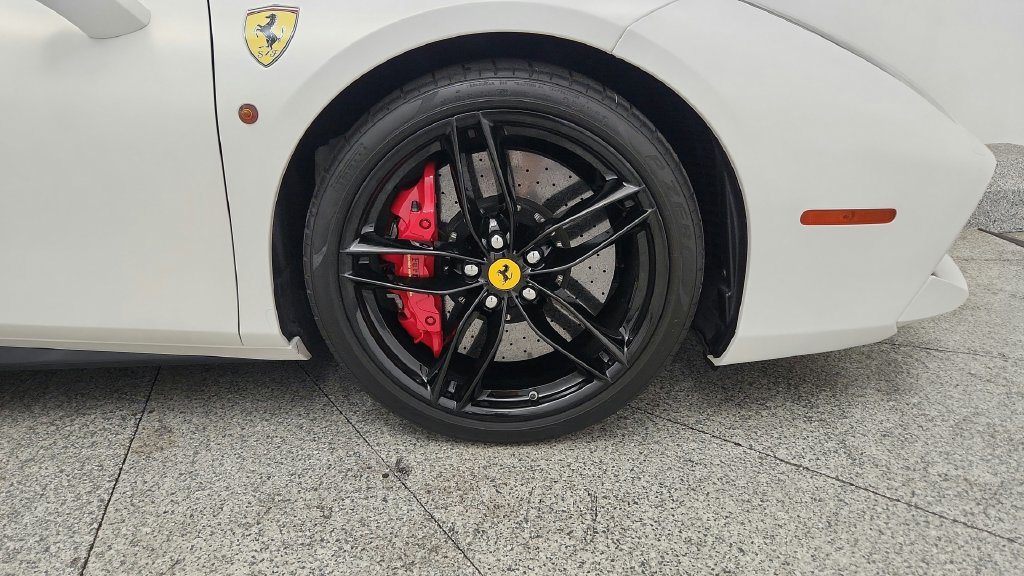 Used 2017 Ferrari 488 Spider RWD image 26
