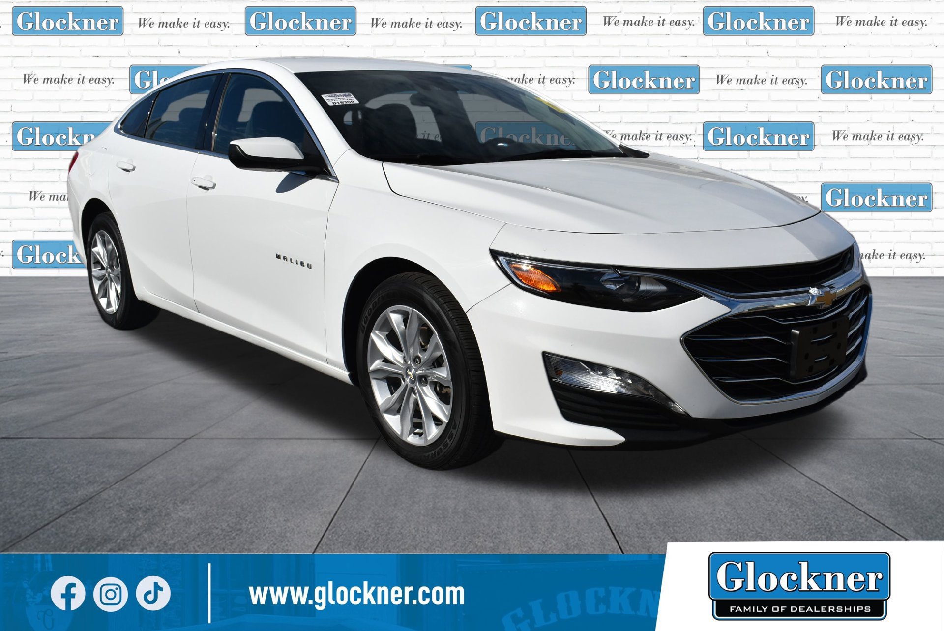 Used 2025 Chevrolet Malibu LT FWD image 3