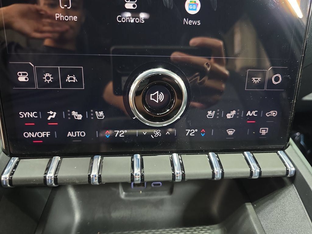 New 2026 GMC Terrain AT4 w/ Convenience Package III AWD/4WD image 21