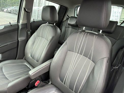 Used 2015 Chevrolet Spark LS FWD image 17