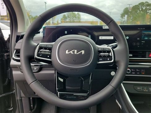 New 2026 Kia Carnival SX Prestige image 20