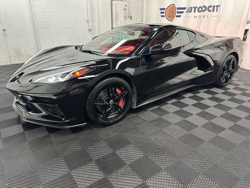 Used 2023 Chevrolet Corvette Stingray Premium Cpe w/ Z51 Performance Package RWD image 5