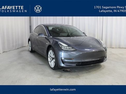 Used 2018 Tesla Model 3 Long Range RWD image 1