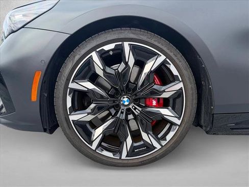 Used 2025 BMW i5 M60 w/ Executive Package AWD/4WD image 26