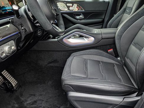 New 2026 Mercedes-Benz GLE 53 AMG 4MATIC Coupe image 11