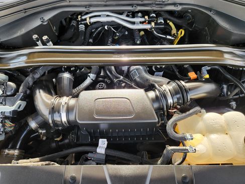 Used 2022 Lincoln Aviator Reserve w/ Equipment Group 201A image 34