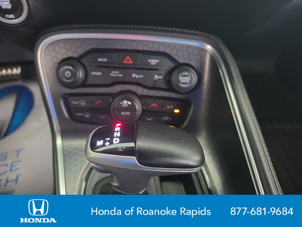 Used 2018 Dodge Challenger R/T Scat Pack w/ Dynamics Package RWD image 29