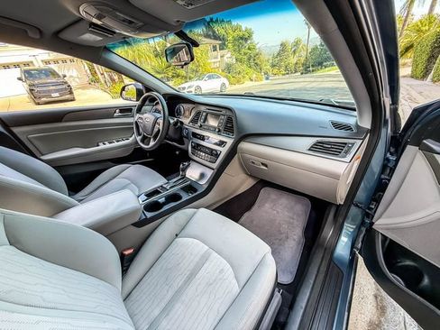 Used 2016 Hyundai Sonata SE FWD image 12