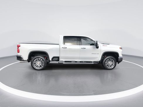Used 2024 Chevrolet Silverado 2500 LTZ w/ LTZ Convenience Package AWD/4WD image 9