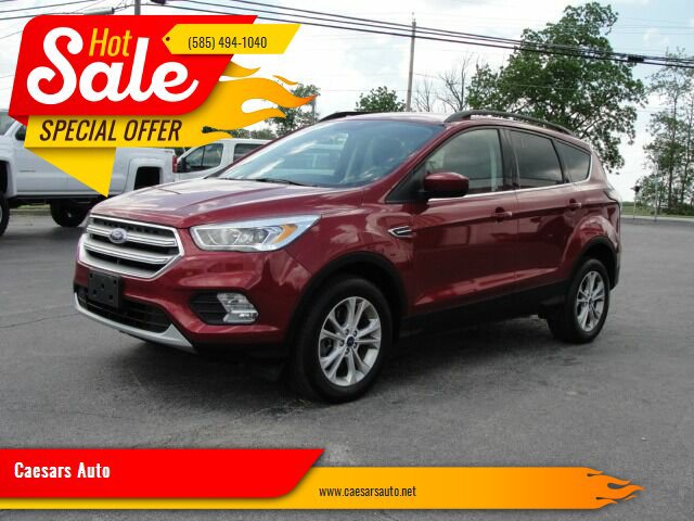 Used 2017 Ford Escape SE w/ Equipment Group 201A AWD/4WD image 1