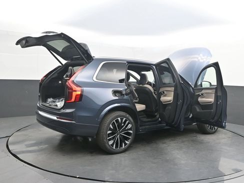 New 2026 Volvo XC90 B6 Plus AWD/4WD image 39