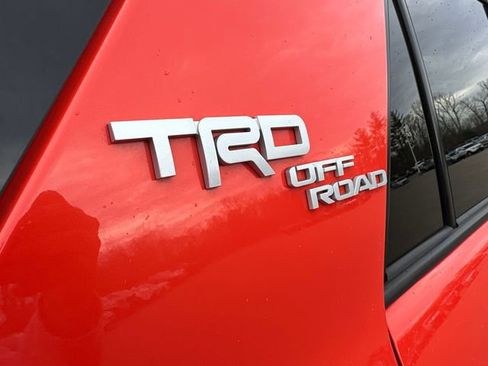 Certified 2024 Toyota 4Runner TRD Off-Road AWD/4WD image 15