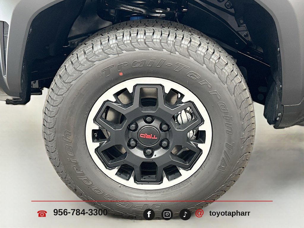 New 2026 Toyota Tacoma TRD Off-Road AWD/4WD image 10