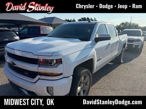 Used 2018 Chevrolet Silverado 1500 LT w/ Texas Edition AWD/4WD image 1