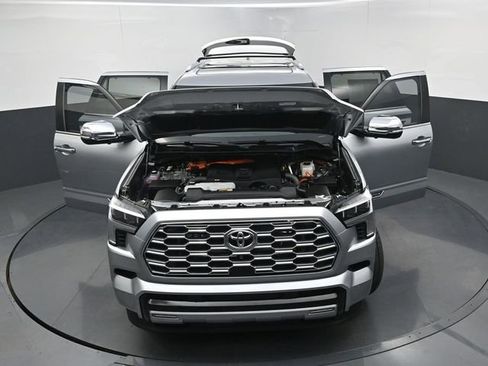 Used 2025 Toyota Sequoia Capstone image 47