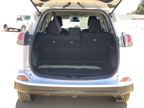 Used 2018 Toyota RAV4 LE w/ All Weather Liner Package AWD/4WD image 25