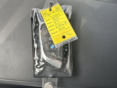 Used 2024 BMW i4 xDrive40i w/ M Sport Package image 35