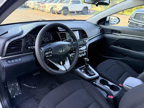 Used 2020 Hyundai Elantra SEL w/ Cargo Package (C1) FWD image 22