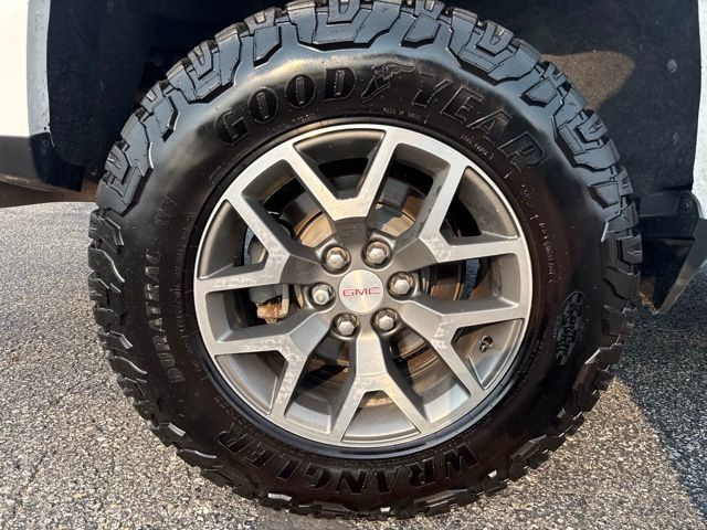 Used 2021 GMC Canyon AT4 AWD/4WD image 40