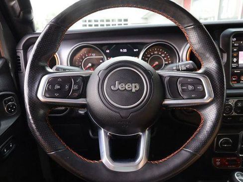 Used 2021 Jeep Gladiator Mojave AWD/4WD image 10